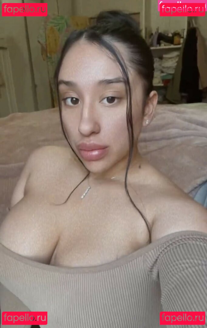 Winter_chels / daydreamingwinter / superhead5 Onlyfans Photo Gallery 