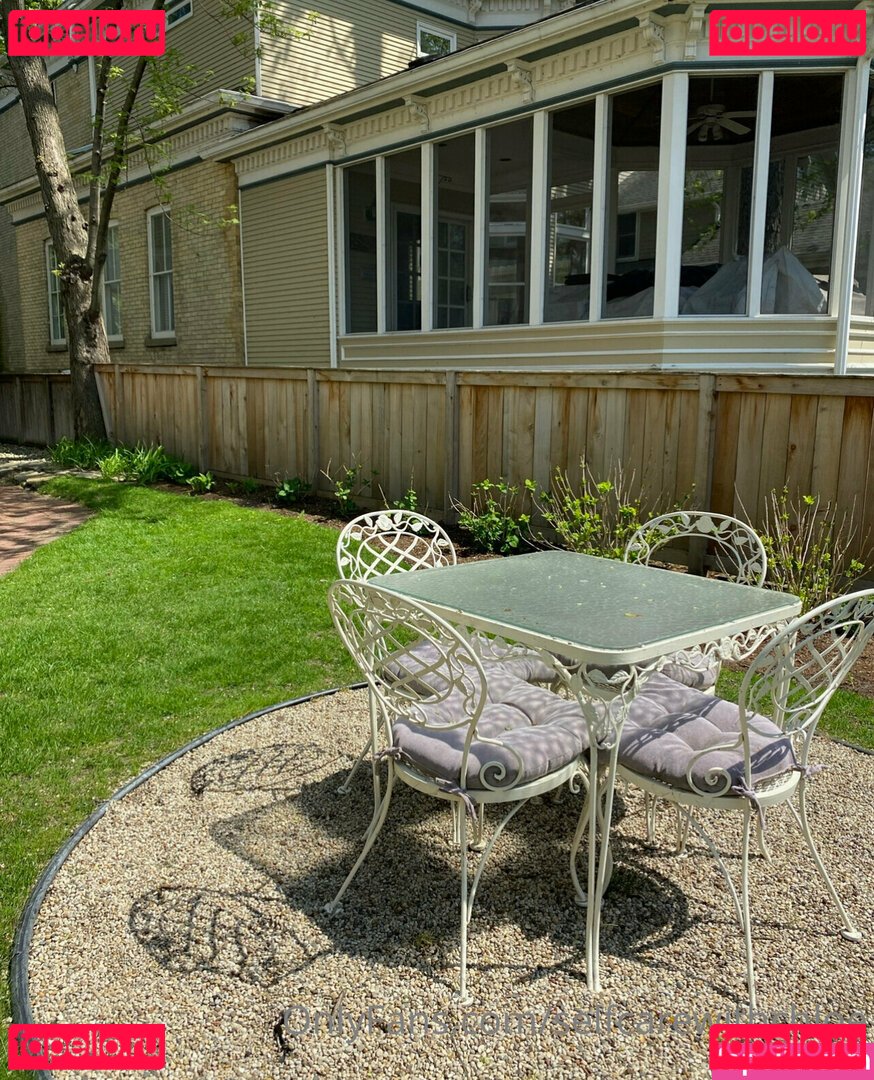 _selfcarewithchloe / selfcarewithchloe Onlyfans Photo Gallery 