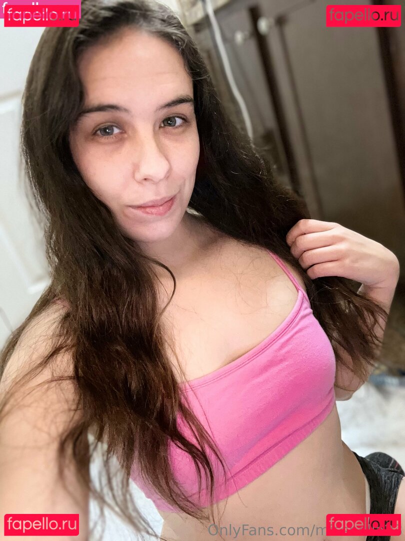 miss.bella230 / missbella23 Onlyfans Photo Gallery 