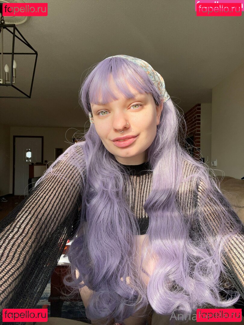 Annabel Redd / AnnabelRedd / annabel_redd Onlyfans Photo Gallery 