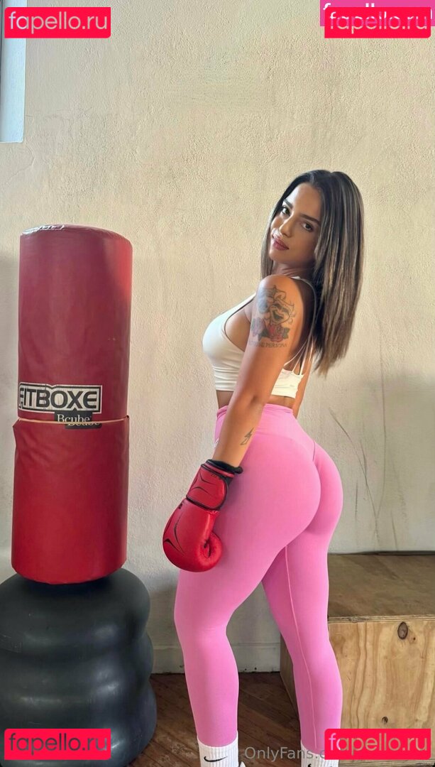 jaele_corsi / jaelecorsi Onlyfans Photo Gallery 