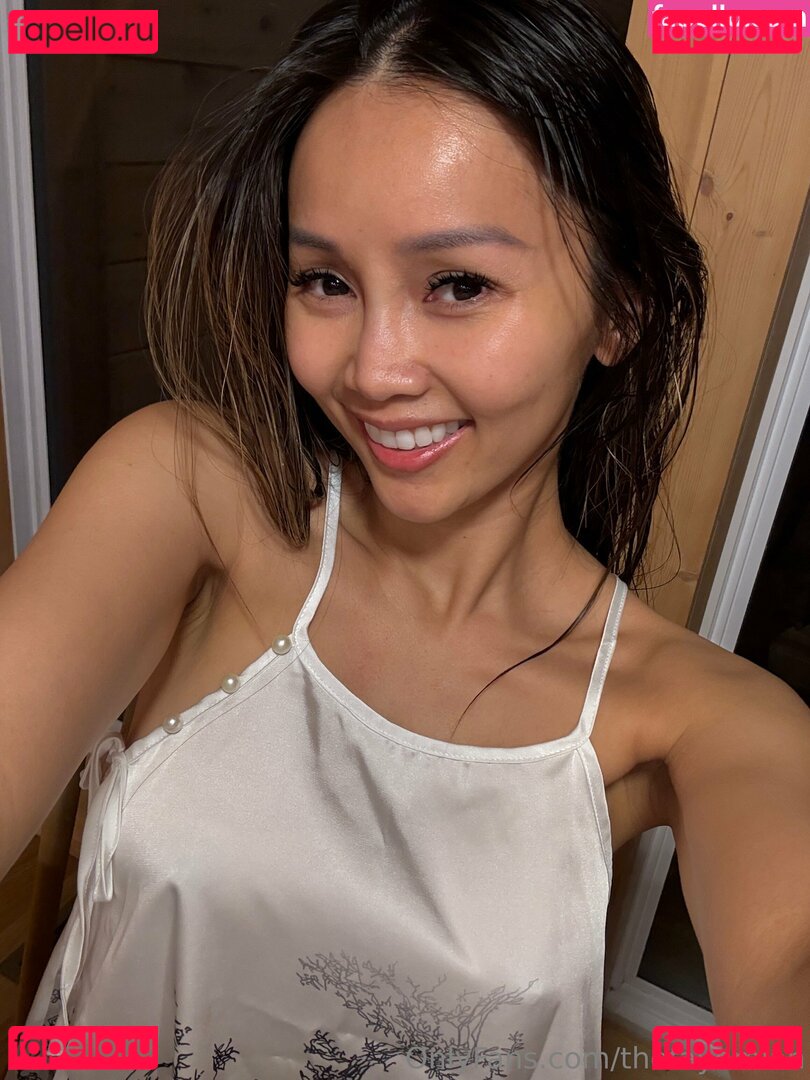Faye Miah / fayemiah / thefayemiah Onlyfans Photo Gallery 
