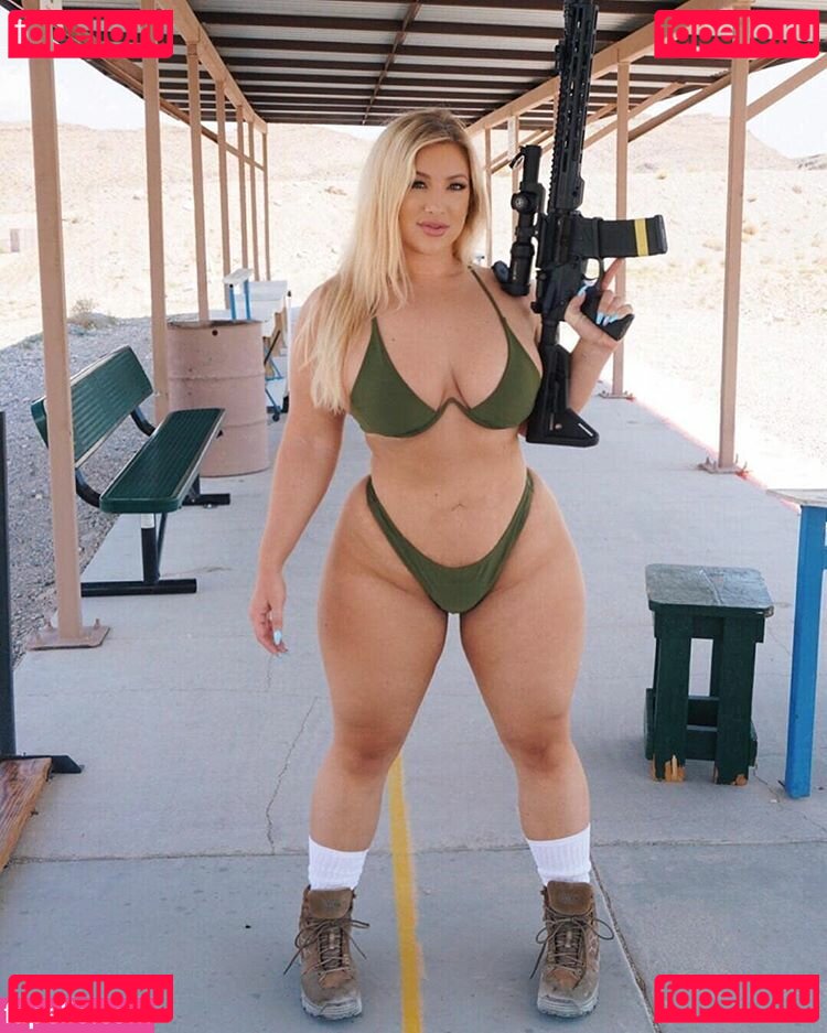 Thedoctorbae Onlyfans Photo Gallery 