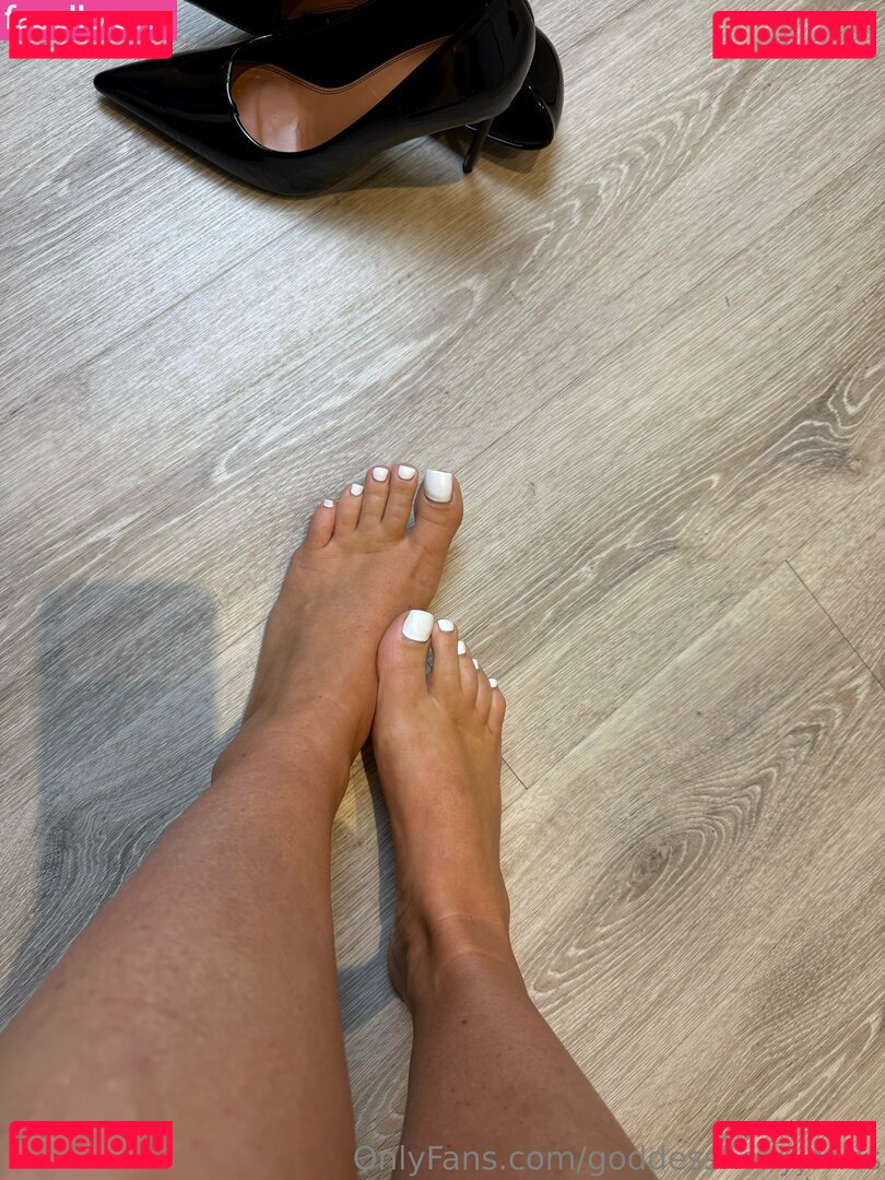 goddesshollyjones Onlyfans Photo Gallery 