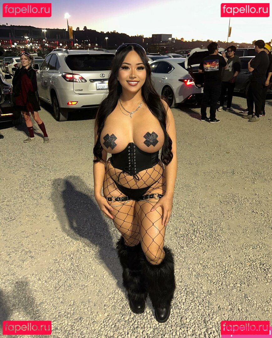 racheldeville / rachelvillaflor Onlyfans Photo Gallery 