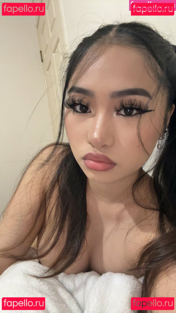 May Lee / maylee / mayyy.leee / mayyyleee_ Onlyfans Photo Gallery 