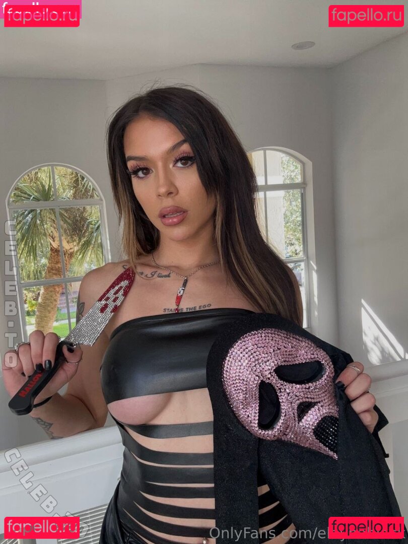 CORALEAJADE / Cora Jade / CoraJadeWWE / elaynablack Onlyfans Photo Gallery 