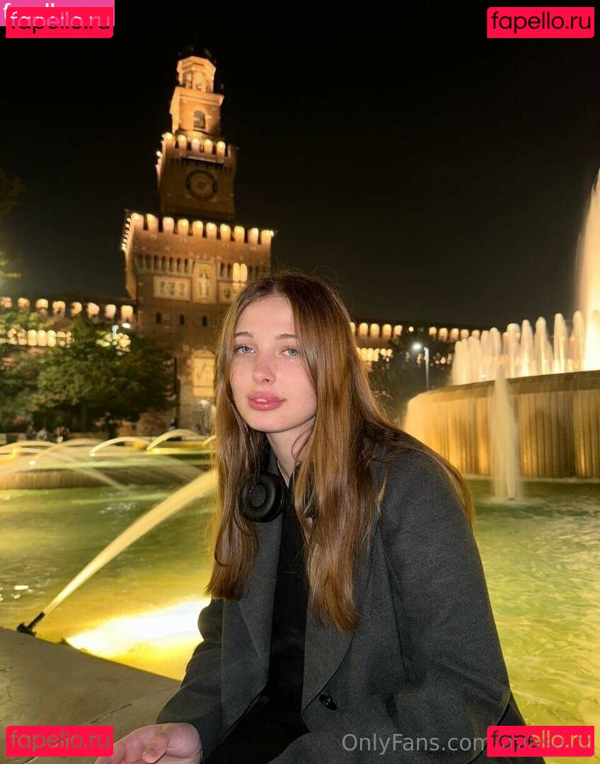 miaseyy / smoothlustt Onlyfans Photo Gallery 