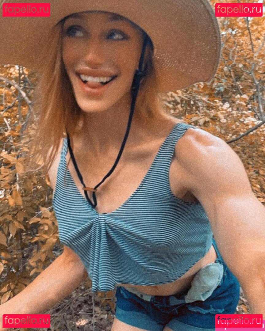 https: / lucyheifer Onlyfans Photo Gallery 