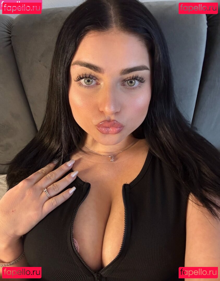 Alisa Bader / alisa-bader Onlyfans Photo Gallery 