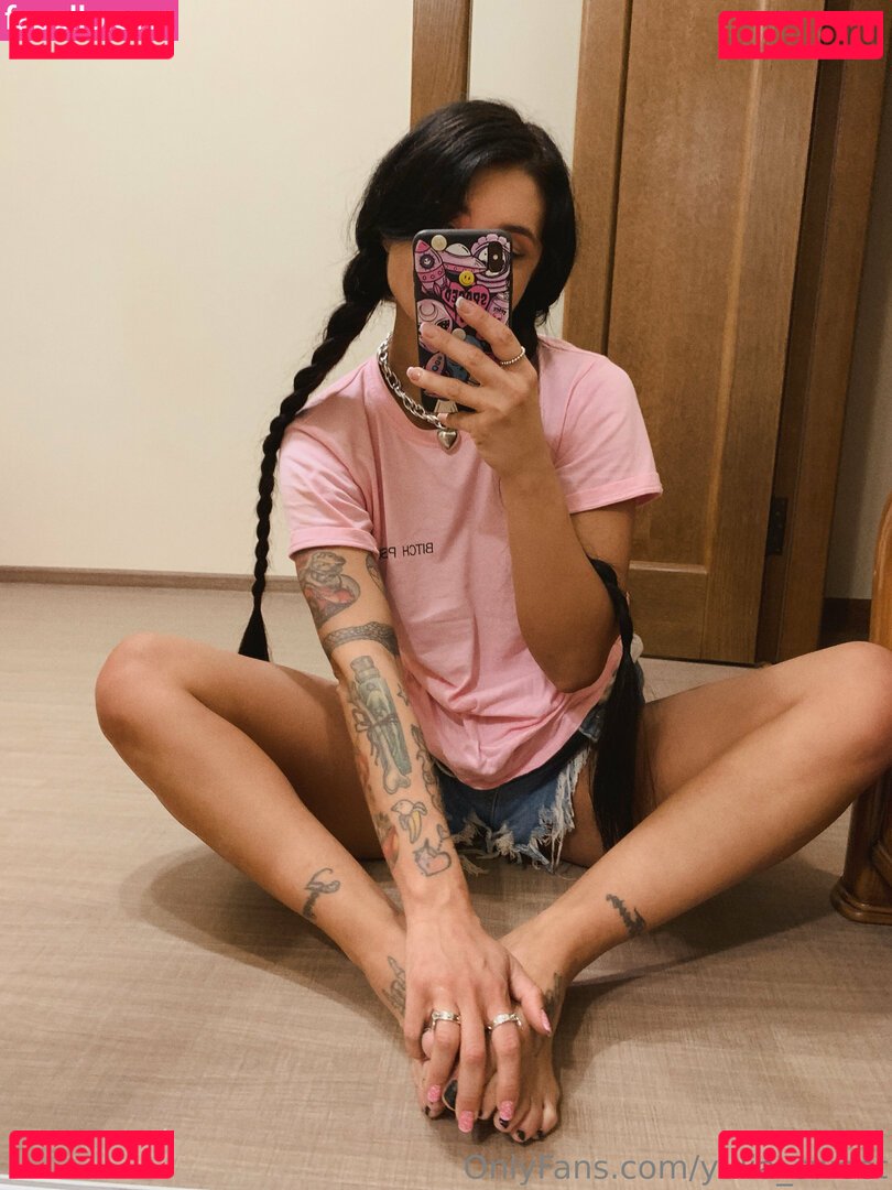 yulia_sweet / yulia_sweet.30 Onlyfans Photo Gallery 