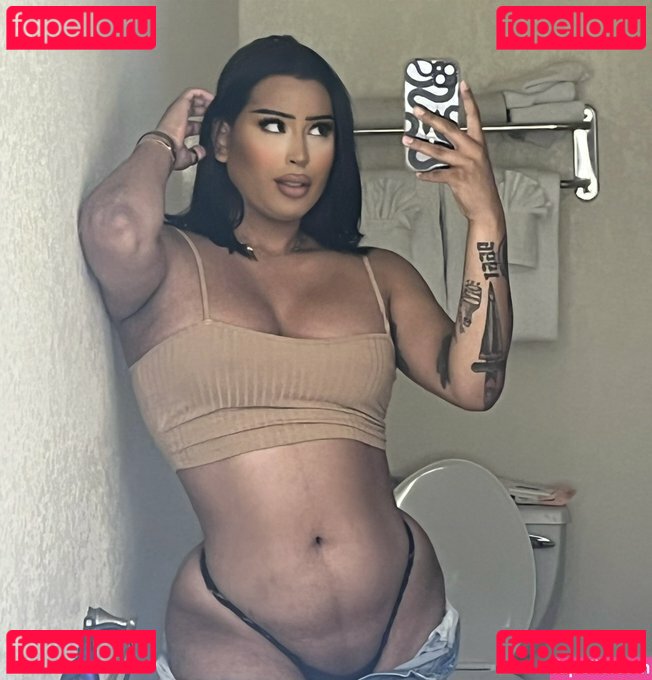 Alexistheedoll / lexdreams Onlyfans Photo Gallery 