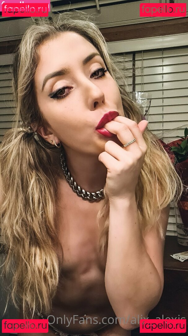 alix_alexis / alixalexis Onlyfans Photo Gallery 