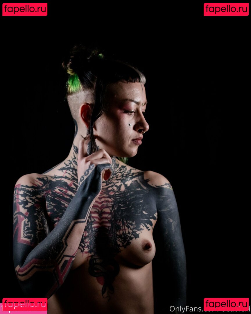 deadlexi / vidadod.pfm Onlyfans Photo Gallery 