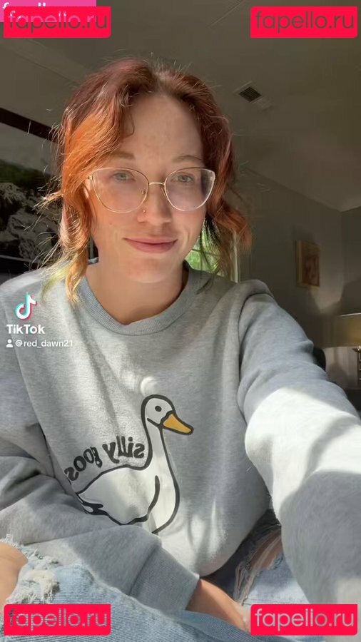 Red Dawn / Red_dawn88 / https: / reddawn01 Onlyfans Photo Gallery 