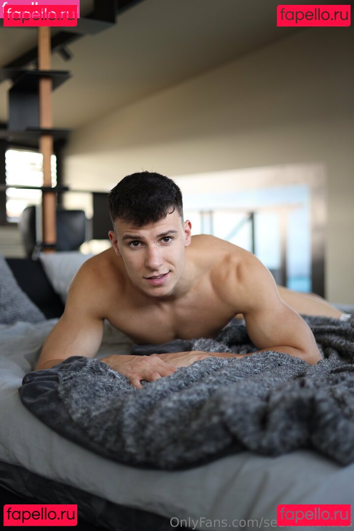 sean4mendes Onlyfans Photo Gallery 