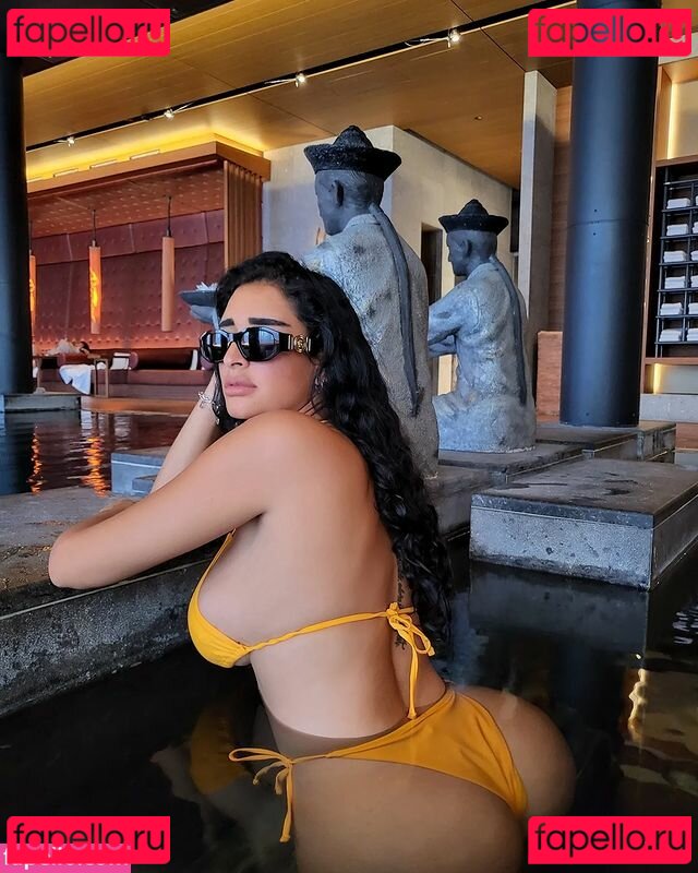 Tania Barbosa / brbs.tania Onlyfans Photo Gallery 