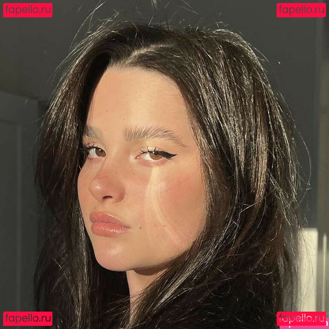 Jules LeBlanc / julesleblanc Onlyfans Photo Gallery 