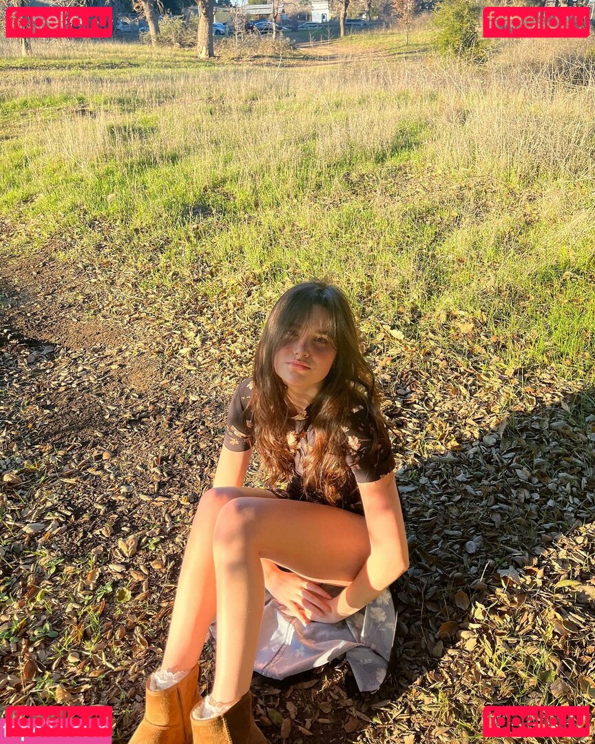 Jules LeBlanc / julesleblanc Onlyfans Photo Gallery 