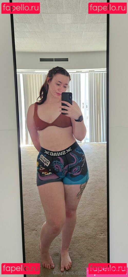 highwithmadison Onlyfans Photo Gallery 