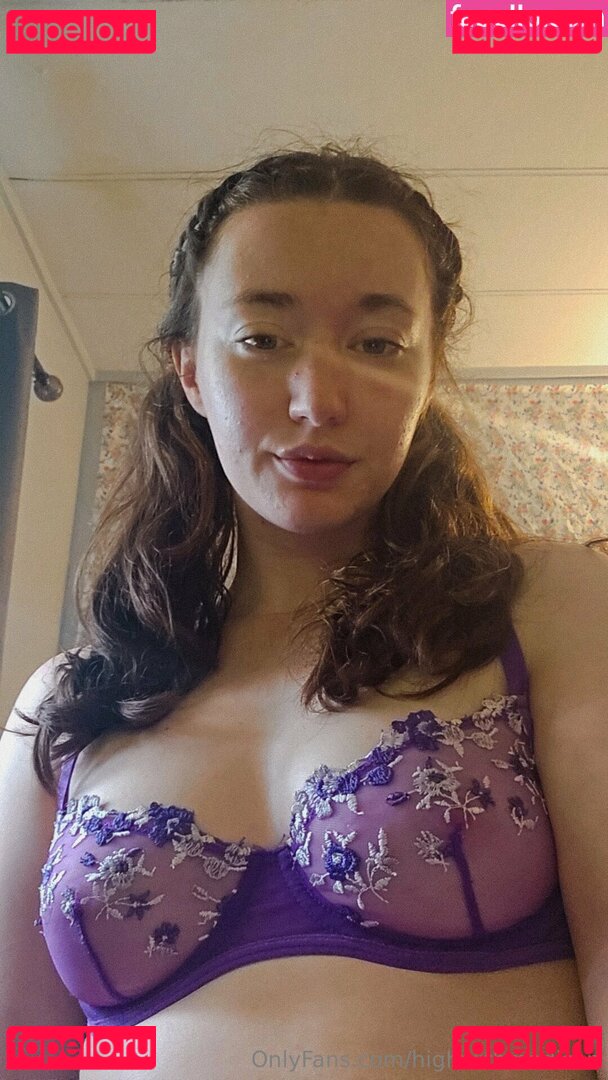 highwithmadison Onlyfans Photo Gallery 