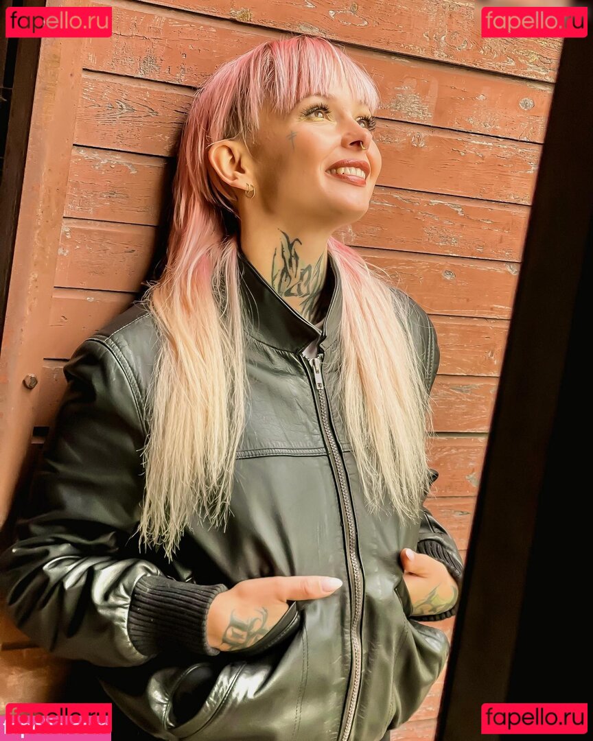 Edith Stehfest / edithstehfest Onlyfans Photo Gallery 