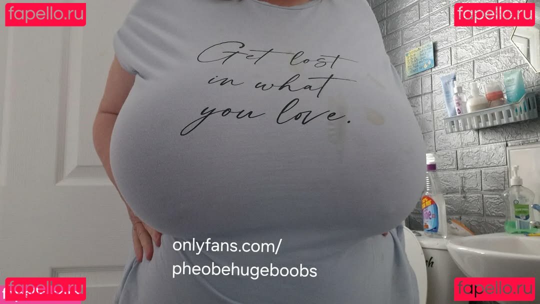 https: / pheobehugeboobs Onlyfans Photo Gallery 