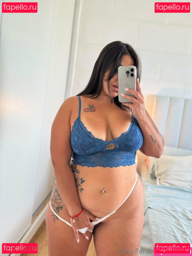 lupe.x / lupe.x.xo Onlyfans Photo Gallery 