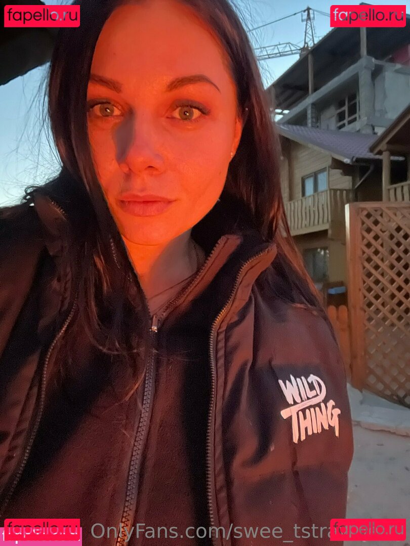 swee_tstrawberry / sweetstrawberry Onlyfans Photo Gallery 