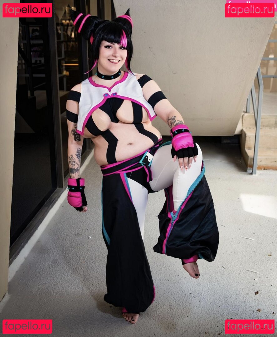 PinkHairedFox Onlyfans Photo Gallery 