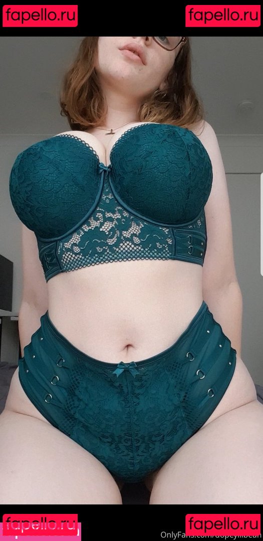 DopeyLilBean / nudebean Onlyfans Photo Gallery 