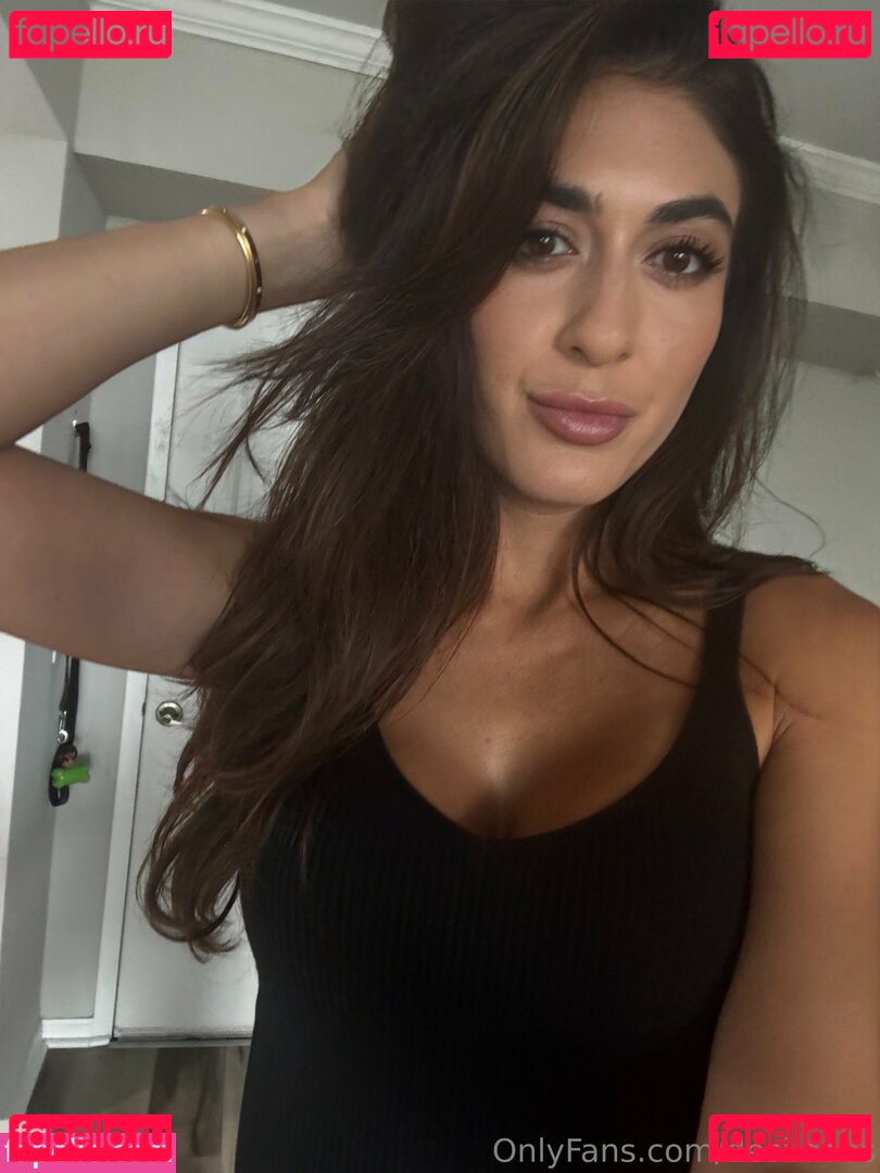 desi.does / desidoesdoos Onlyfans Photo Gallery 