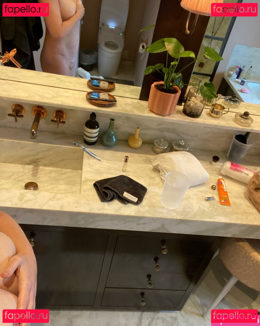 Amy Schumer / amyschumer Onlyfans Photo Gallery 