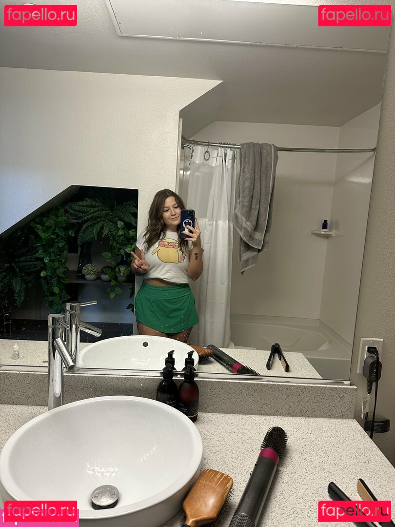 Danielle Bosch / Fooya / iFooYa Onlyfans Photo Gallery 