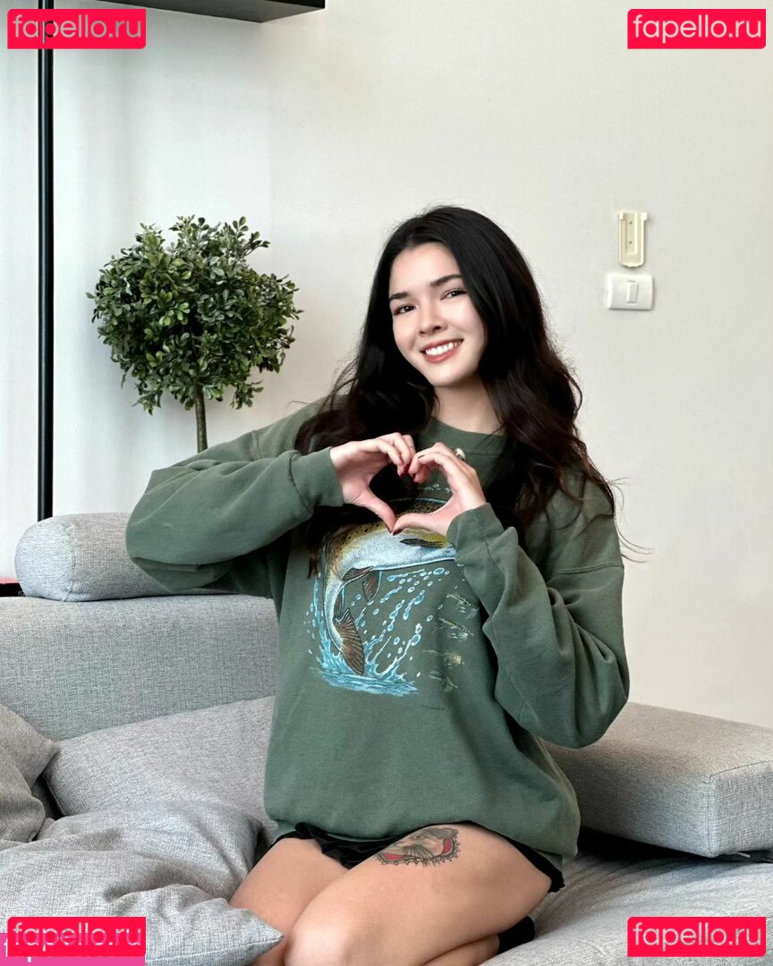 selinaluv.xo / selinaluvv Onlyfans Photo Gallery 