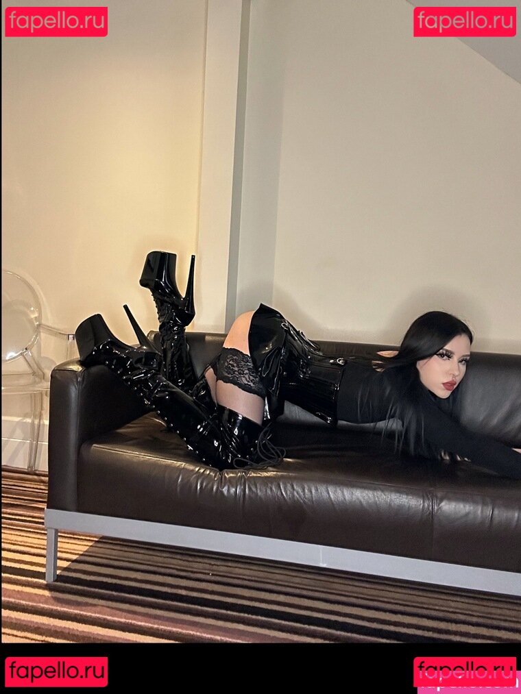 Vicivail Onlyfans Photo Gallery 