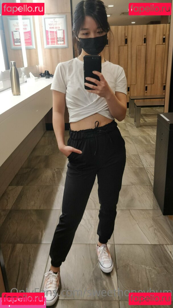 sweethoney2106 / sweethoneybum Onlyfans Photo Gallery 