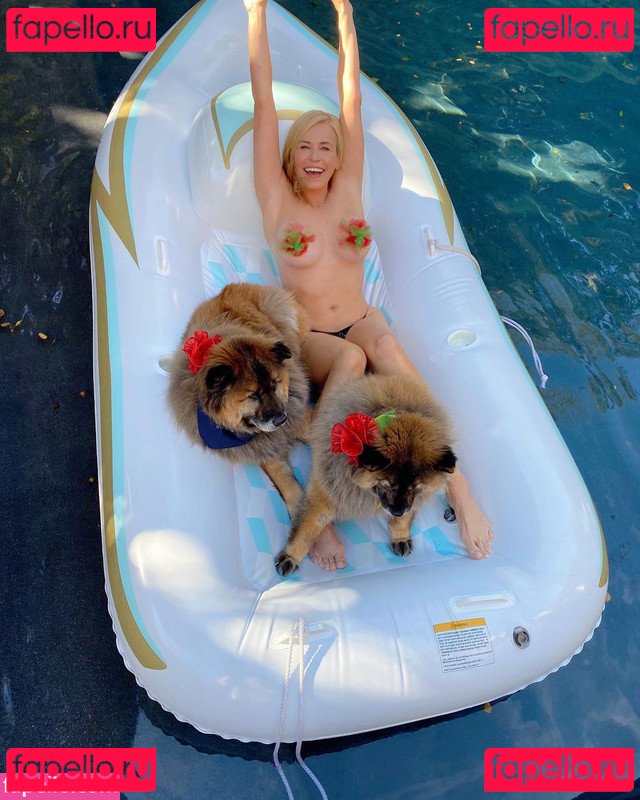 Chelsea Handler / chelseacockhandler / chelseahandler Onlyfans Photo Gallery 
