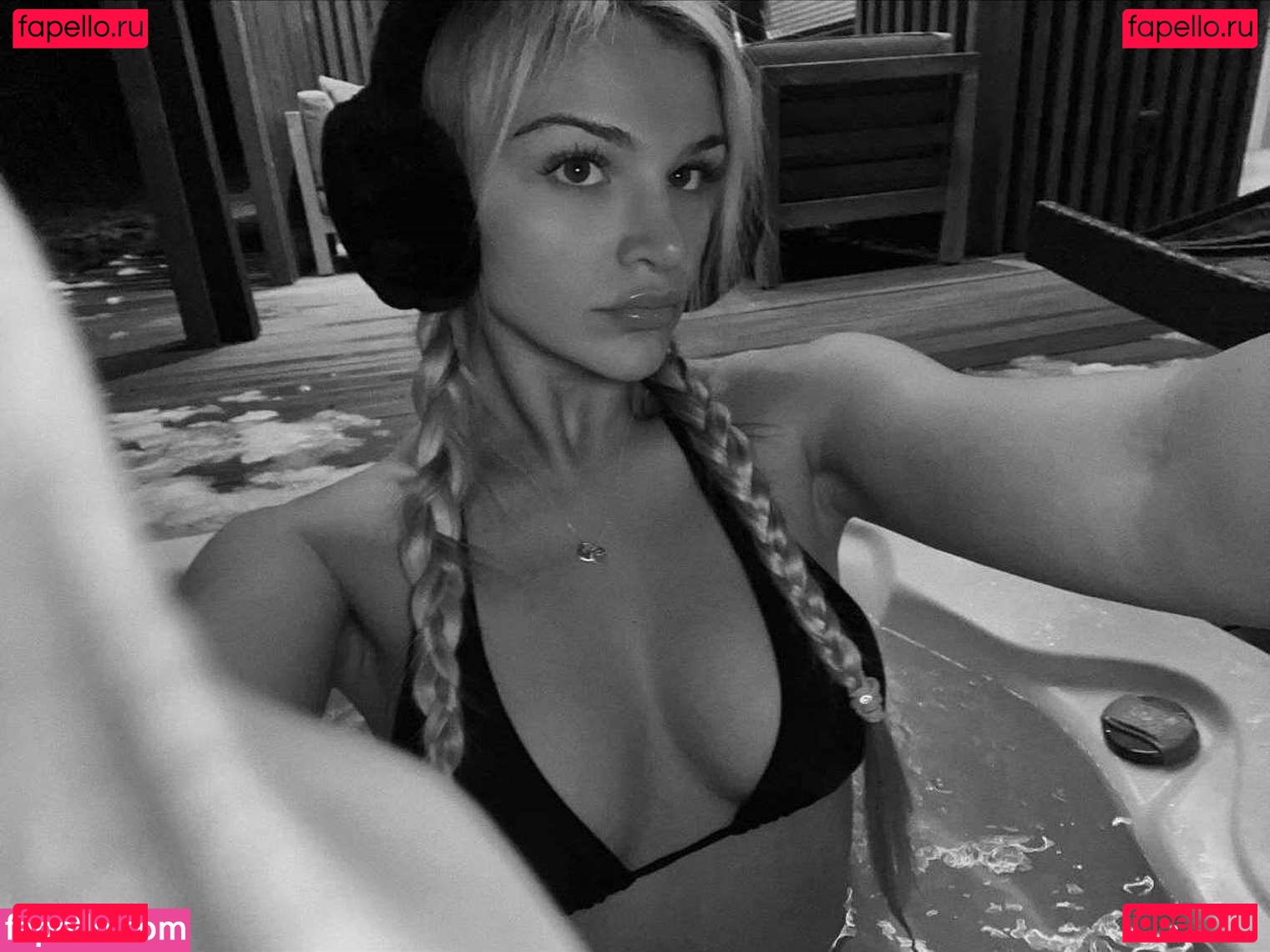 Lynda Alessandro / Lyndalessandro / lyndalarson01 Onlyfans Photo Gallery 