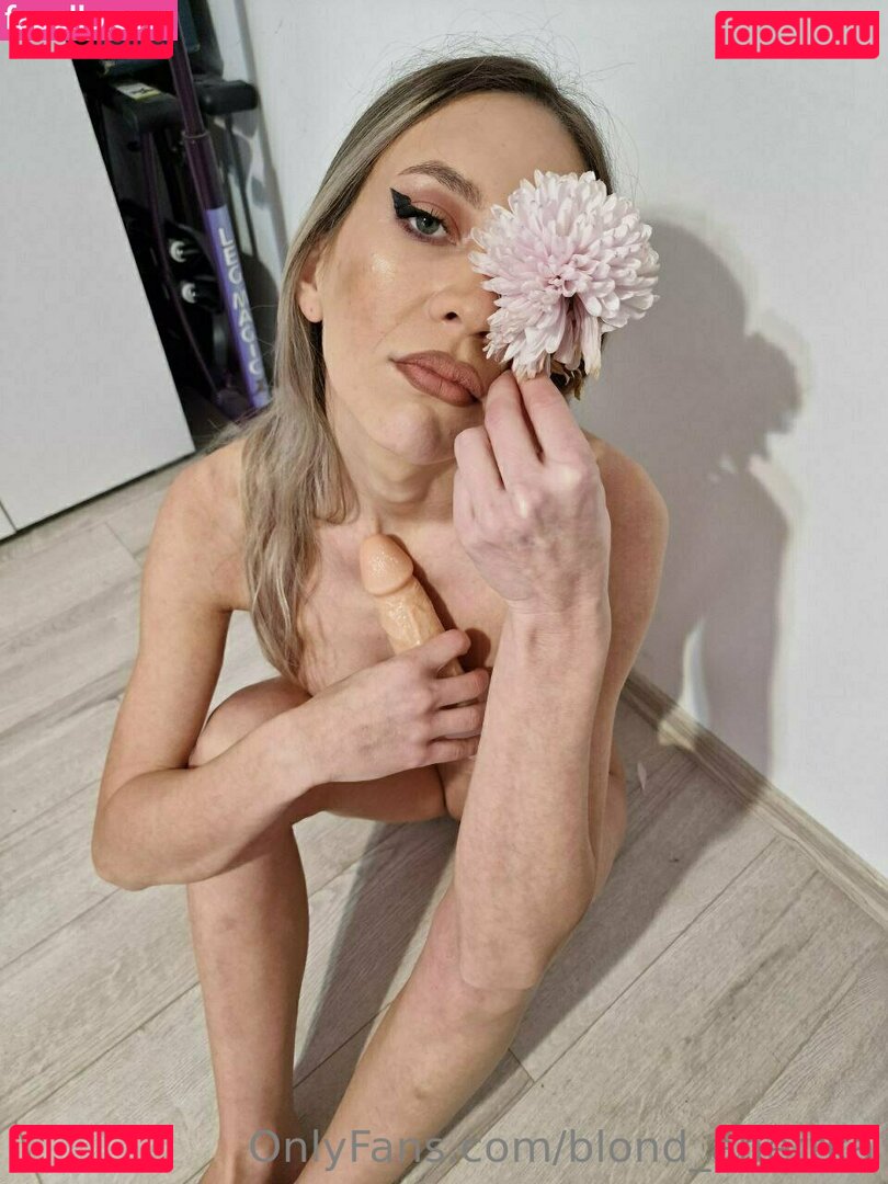 sweeeeetlucy / sweeet_lucy Onlyfans Photo Gallery 