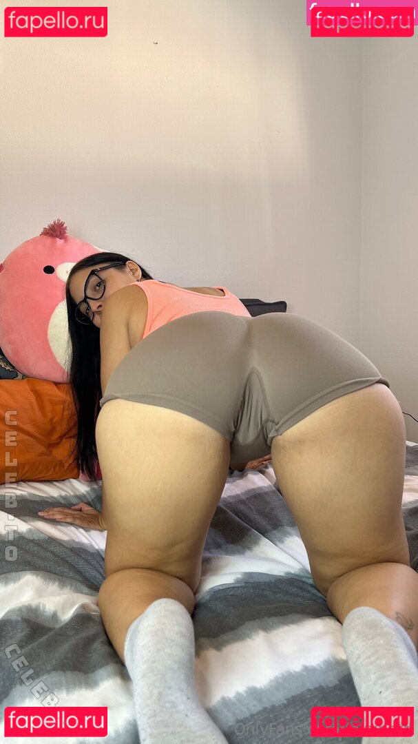 Mininerd / glamgoodass / nerdnina / ninanervtdich Onlyfans Photo Gallery 