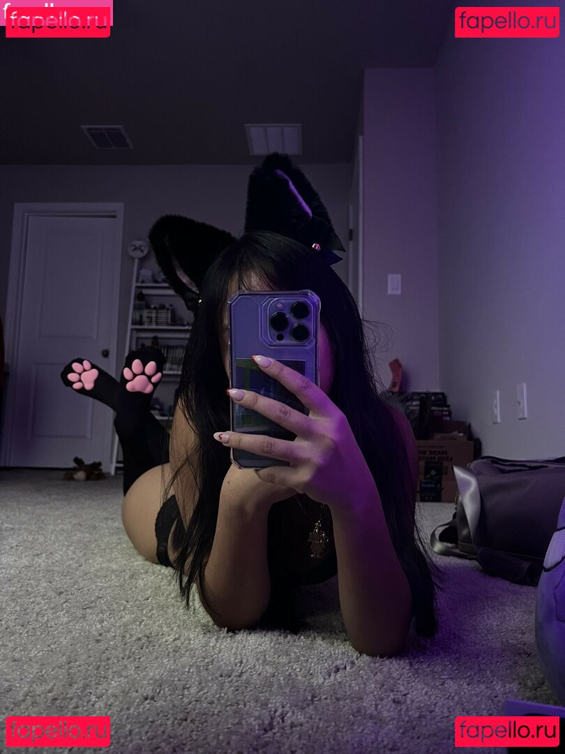 waffleellax Onlyfans Photo Gallery 