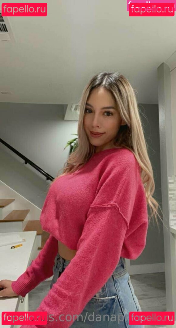 d4gers / danagorgeus Onlyfans Photo Gallery 