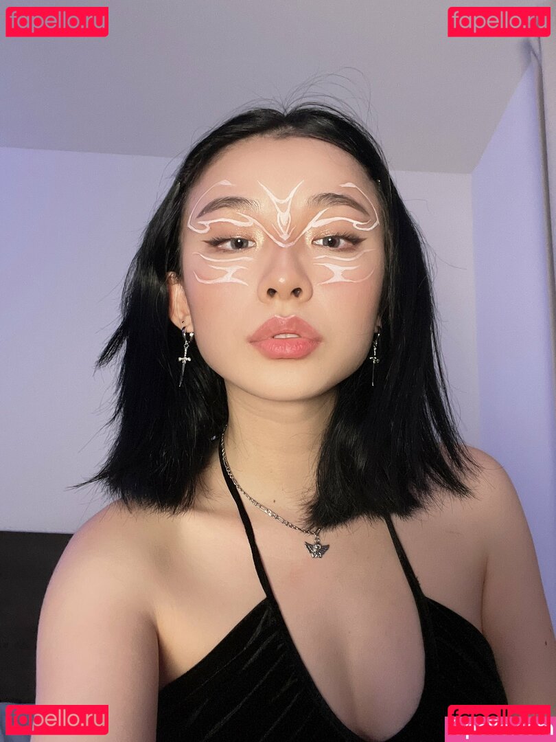 pipluptiny Onlyfans Photo Gallery 