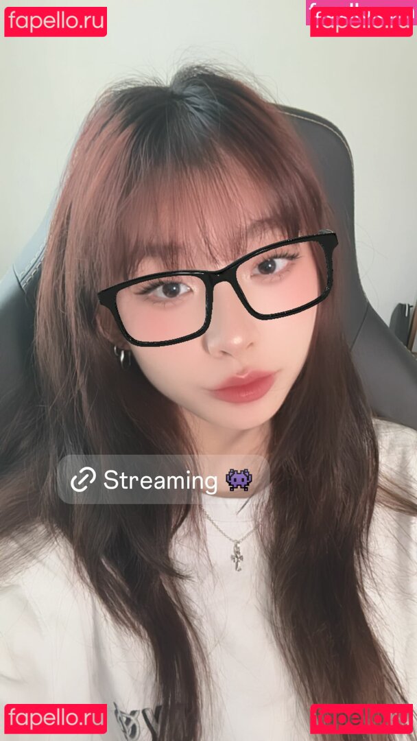 pipluptiny Onlyfans Photo Gallery 