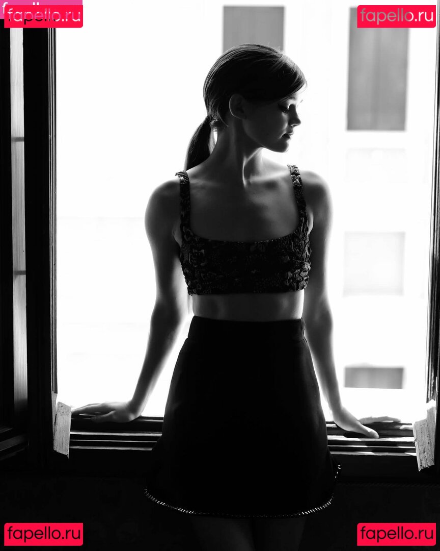 Ciara Bravo / ciarabravo Onlyfans Photo Gallery 