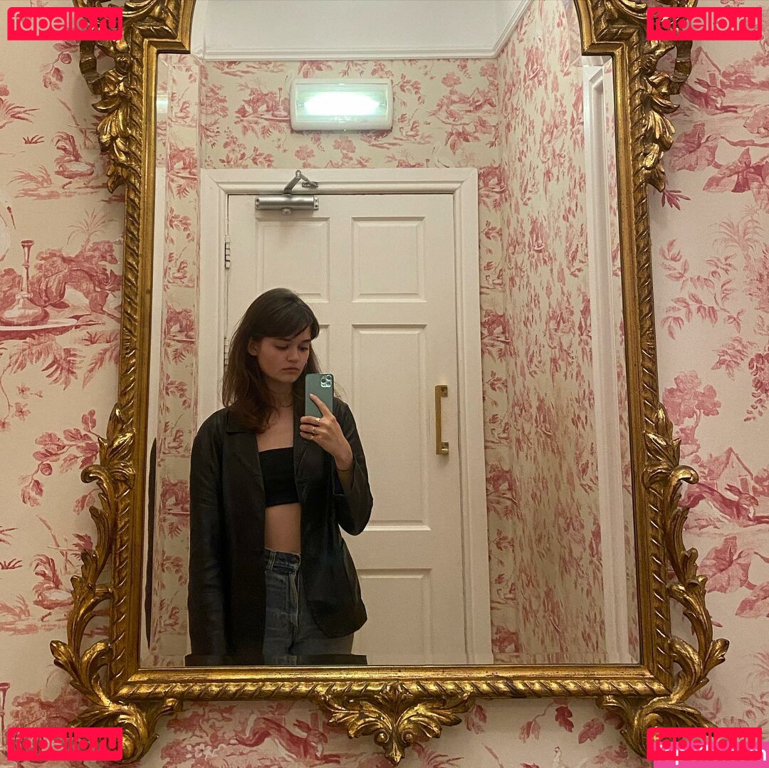 Ciara Bravo / ciarabravo Onlyfans Photo Gallery 