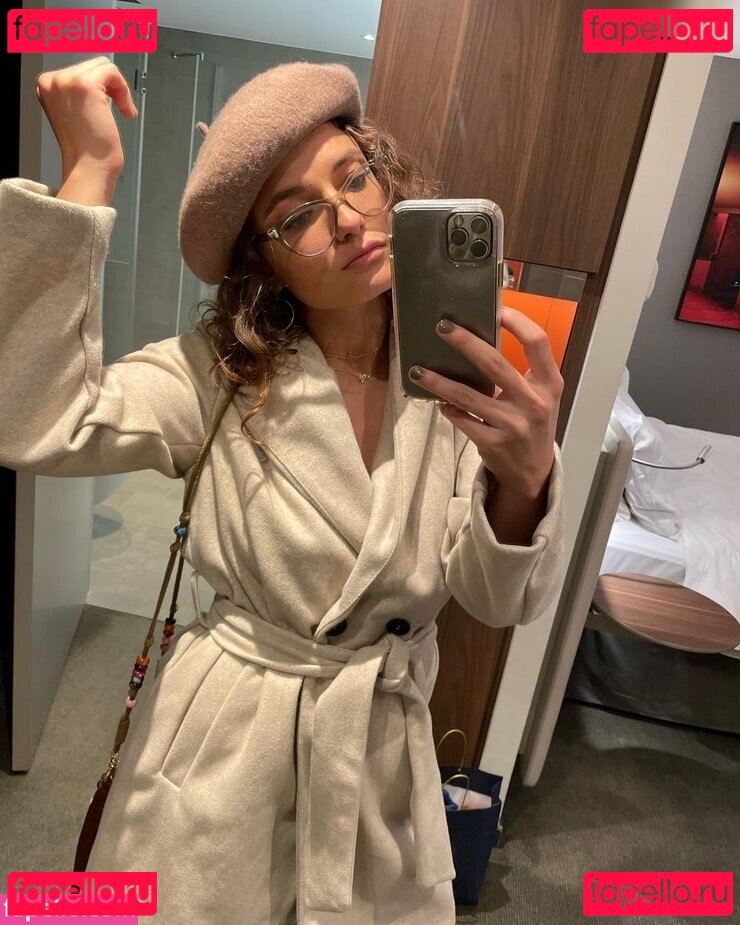 Jade Chynoweth / jadebug98 Onlyfans Photo Gallery 