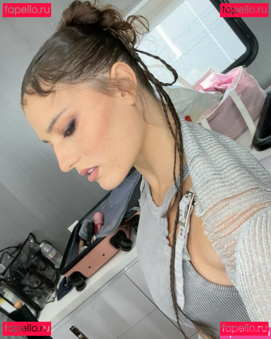 Jade Chynoweth / jadebug98 Onlyfans Photo Gallery 