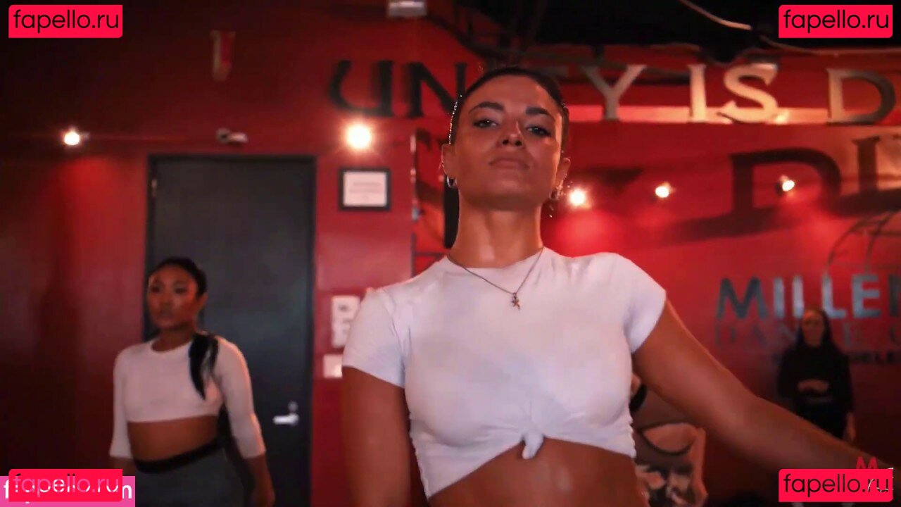 Jade Chynoweth / jadebug98 Onlyfans Photo Gallery 